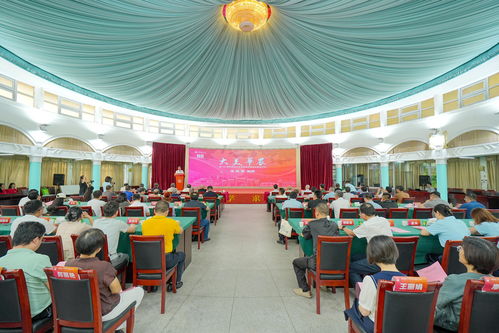 丹青翰墨共繪大美華農(nóng)——華農(nóng)啟動文藝名家進校園活動